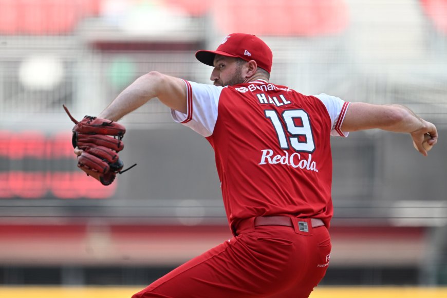 DIABLOS ARRANCA PLAYOFFS CON CLARA VICTORIA DE 13-3