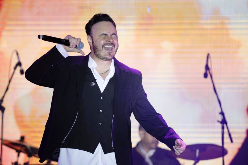 Entre aplausos y tradición, Tlaxco celebra la coronación de su Flor Regional y el concierto de Río Roma