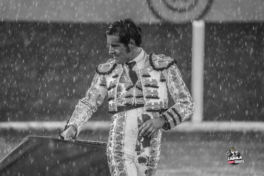 Angelino bajo la lluvia